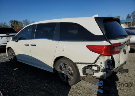 2018 Honda Odyssey Touring из США, поврежденный, VIN 5FNRL6H8XJB002031